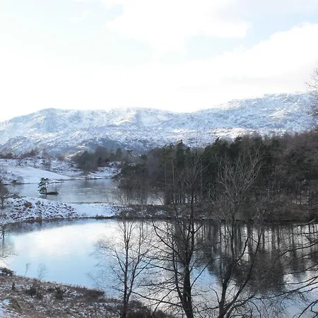 The Lakes Bed & Breakfast
