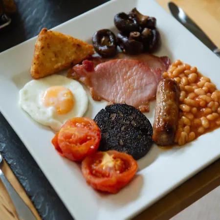 The Lakes Bed & Breakfast