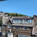 The Lakes 4*