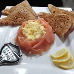 The Lakes Bed & Breakfast 4*