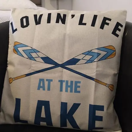 The Lakes Эмблсайд