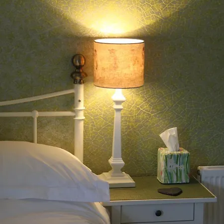 Bed & Breakfast The Lakes 4*