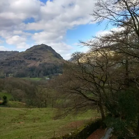 The Lakes Bed and breakfast 3*