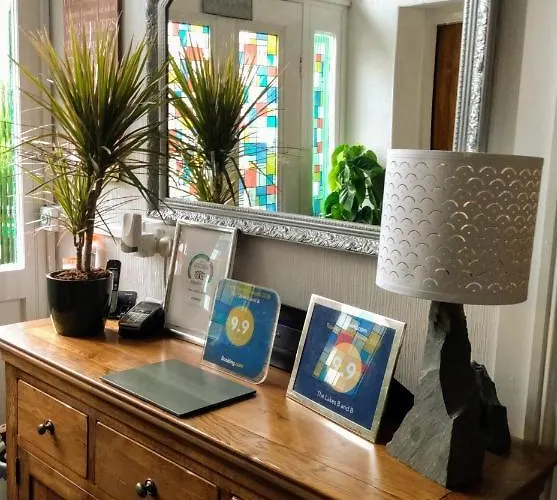 The Lakes فندق مبيت وإفطار آمبيلسايد