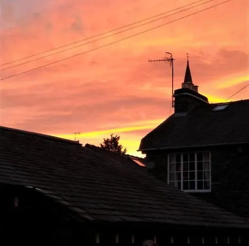 The Lakes فندق مبيت وإفطار آمبيلسايد