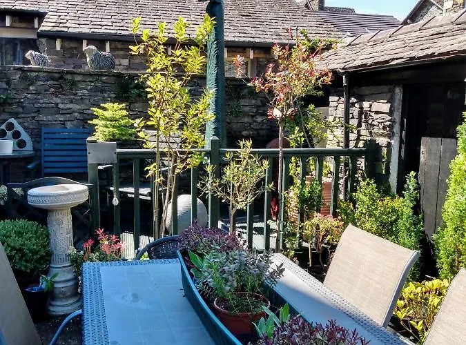 The Lakes فندق مبيت وإفطار آمبيلسايد