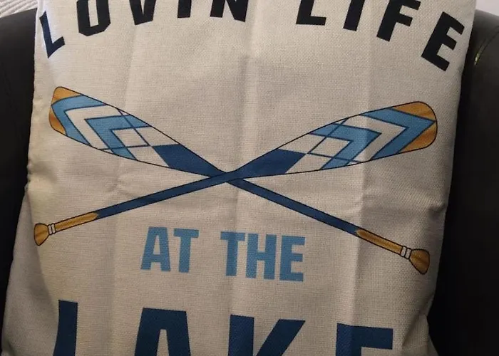 The Lakes آمبيلسايد