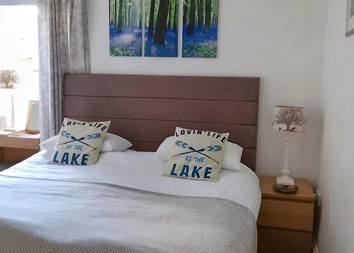 The Lakes 3* آمبيلسايد