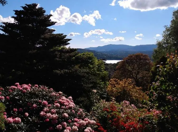 The Lakes فندق مبيت وإفطار 3*