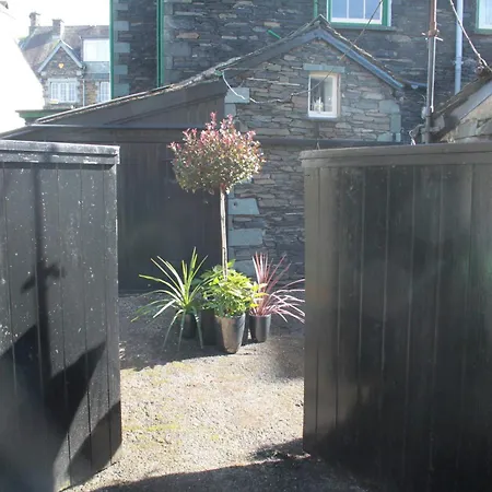 The Lakes 2* Ambleside