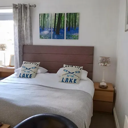 The Lakes 2* Ambleside