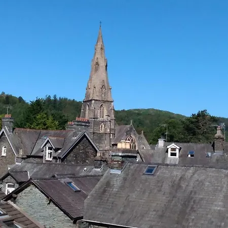 The Lakes Bed and Breakfast